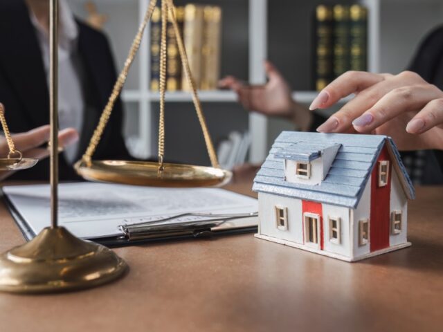 What Does a Property Lawyer Sydney Actually Do?
